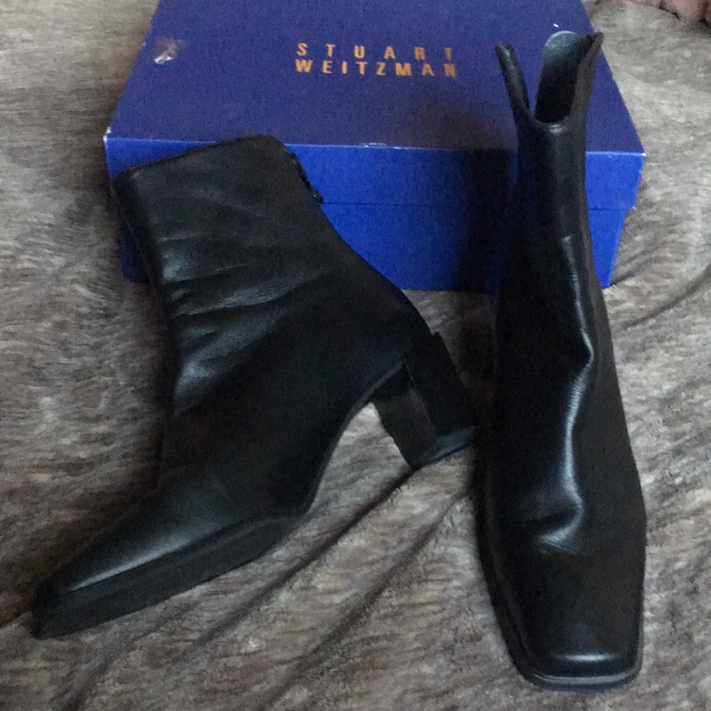 Stuart Weizmann Black Ankle Boots